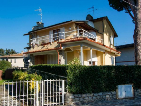 Apartment Duna Marina by Interhome